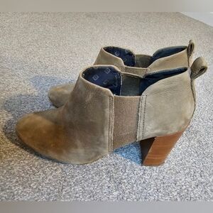 ED Mahoney Women's Leather Booties Size 9.5